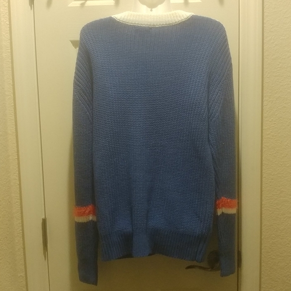 Sweater - Picture 2 of 2